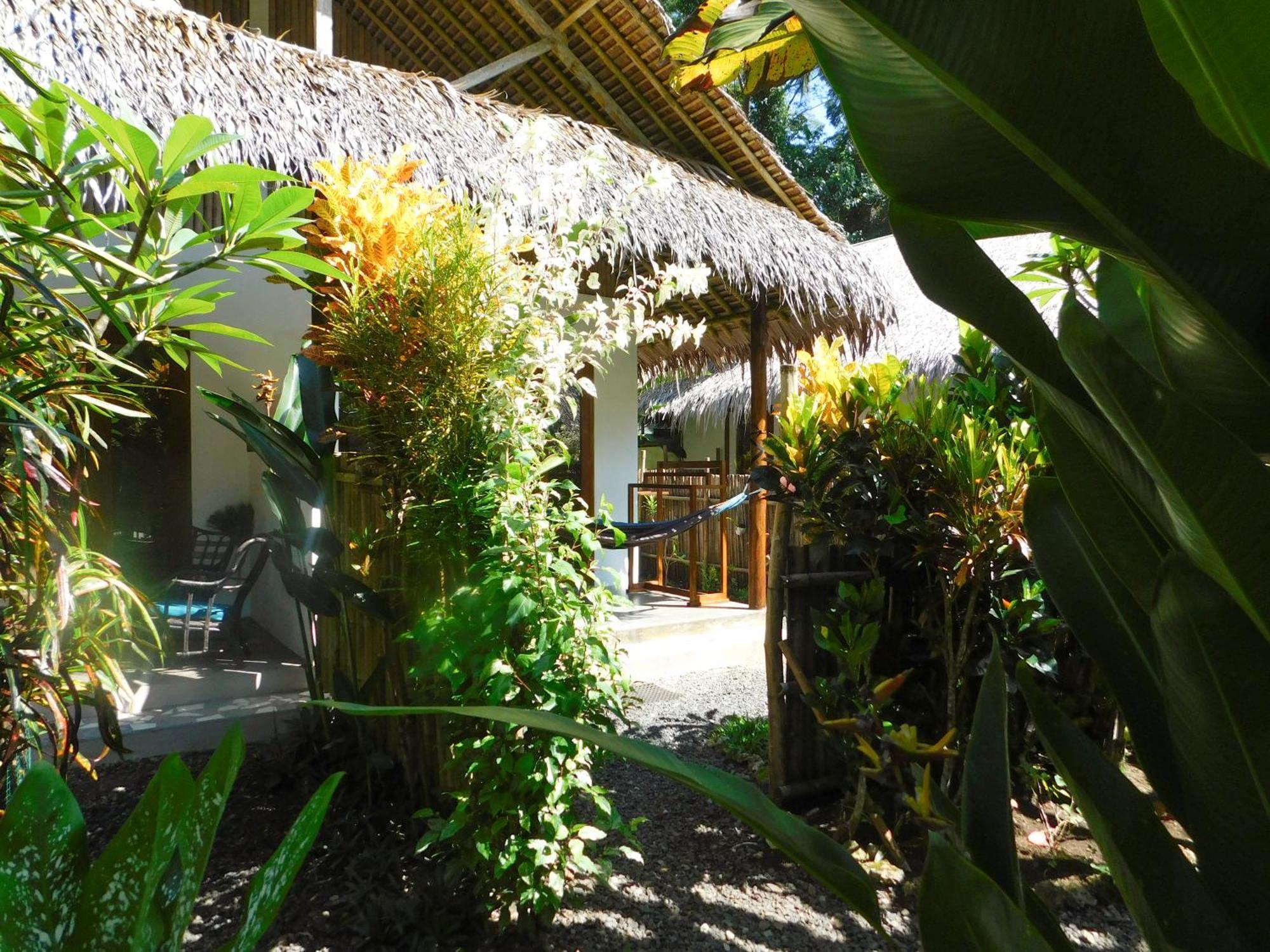 Rnv Eco Resort Bungalows Batukaras Eksteriør bilde